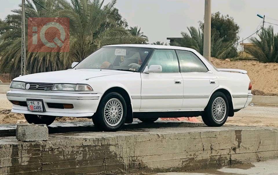 تويوتا كريستا